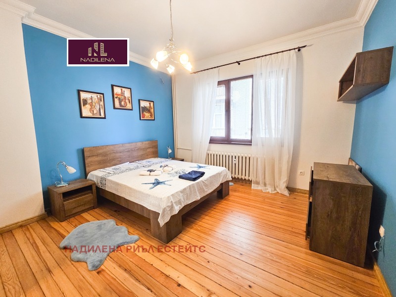 Дава под наем 4-СТАЕН, гр. София, Център, снимка 10 - Апартаменти - 53092818