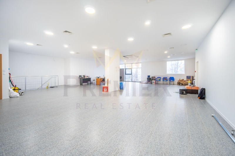 Дава под наем МАГАЗИН, гр. Бургас, Изгрев