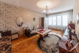 1 chambre Ilinden, Sofia 1