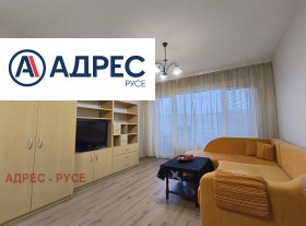 2-стаен град Русе, Здравец Изток 7