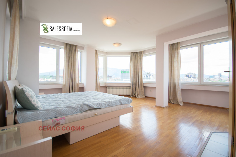 A louer  Maisonnette Sofia , Tsentar , 170 m² | 38526553 - image [13]