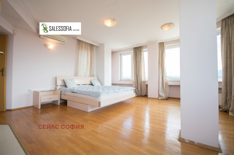 A louer  Maisonnette Sofia , Tsentar , 170 m² | 38526553 - image [14]