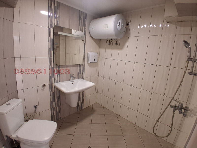 Дава под наем ОФИС, гр. Добрич, Център, снимка 6 - Офиси - 52785137