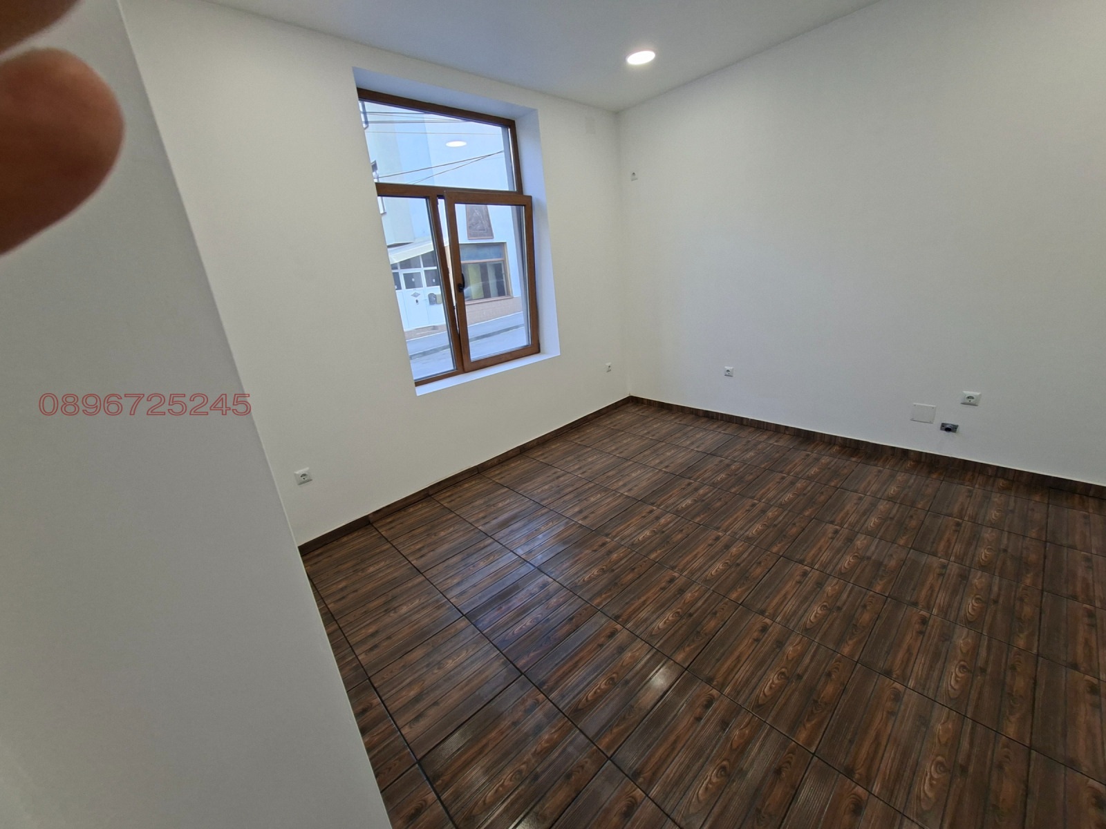 Дава под наем ОФИС, гр. Шумен, Болницата, снимка 6 - Офиси - 55612647