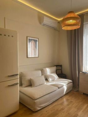 2 bedroom Tsentar, Sofia 1