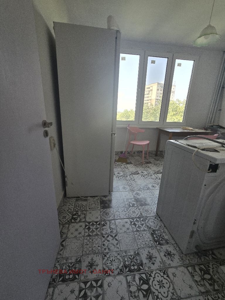 Til leje  1 soveværelse Sofia , Suhata reka , 75 kvm | 73869651 - billede [3]