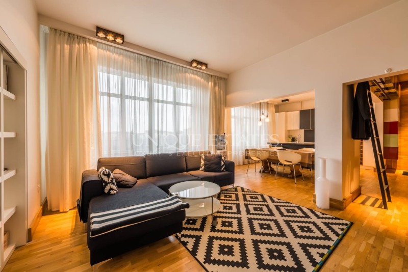 Издаје се  2 спаваће собе Софија , Центар , 120 м2 | 27525629 - слика [4]