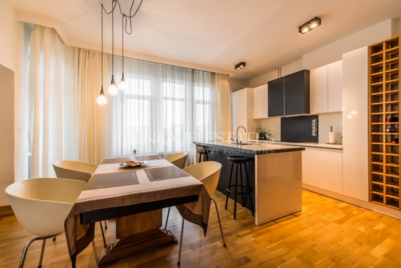 Издаје се  2 спаваће собе Софија , Центар , 120 м2 | 27525629 - слика [2]