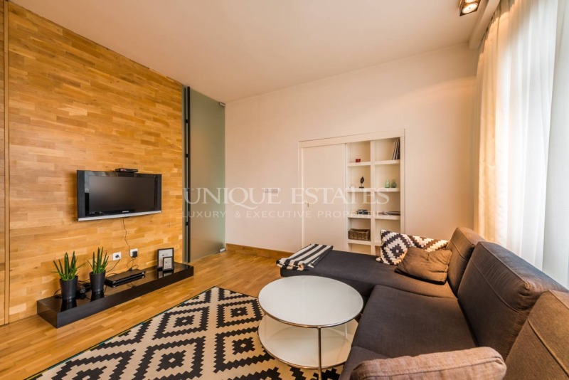 Издаје се  2 спаваће собе Софија , Центар , 120 м2 | 27525629 - слика [3]