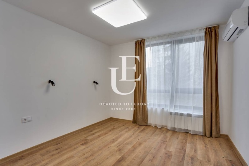 Дава под наем  4-стаен град София , Изток , 140 кв.м | 48551306 - изображение [8]