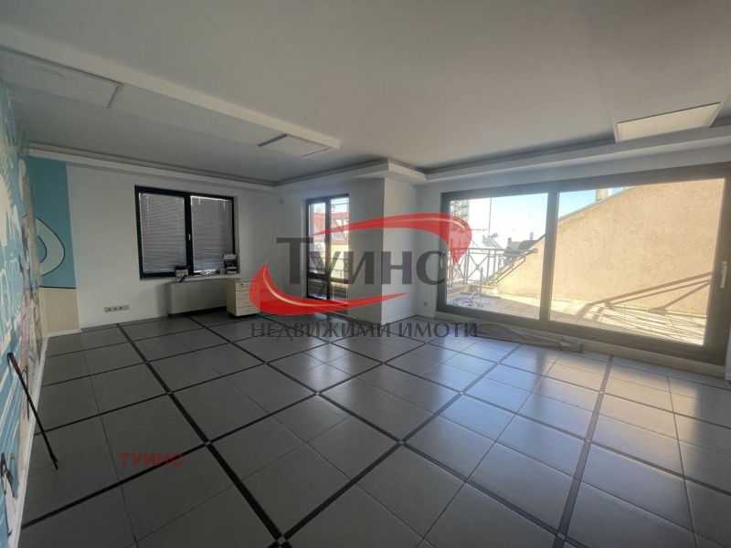 Дава под наем ОФИС, гр. Пловдив, Кършияка, снимка 2 - Офиси - 53338117