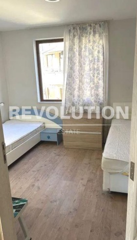 ����� ���� ��� ���� 3-�����,���� �����, ����>