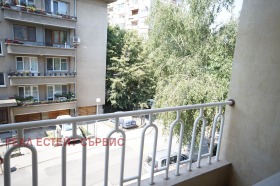 3+ bedroom Iztok, Sofia 8