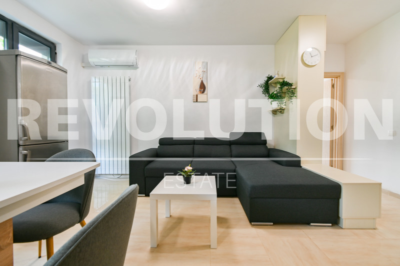 Para alugar  1 quarto Sofia , Manastirski livadi , 60 m² | 37876716