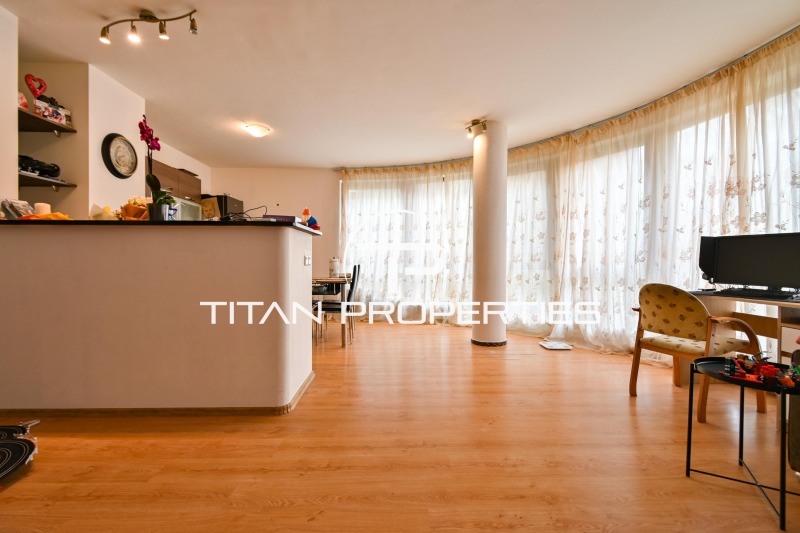 Издаје се  2 спаваће собе Софија , Лозенец , 150 м2 | 38272236 - слика [4]