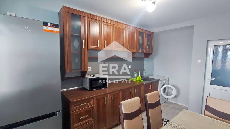 Дава под наем 3-СТАЕН, гр. Търговище, Център, снимка 2 - Апартаменти - 52385832