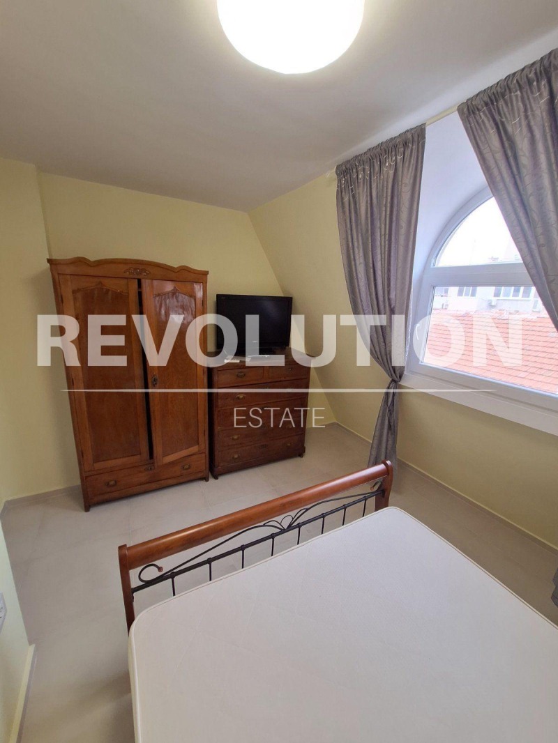 Дава под наем МНОГОСТАЕН, гр. Пловдив, Център, снимка 12 - Апартаменти - 52198619