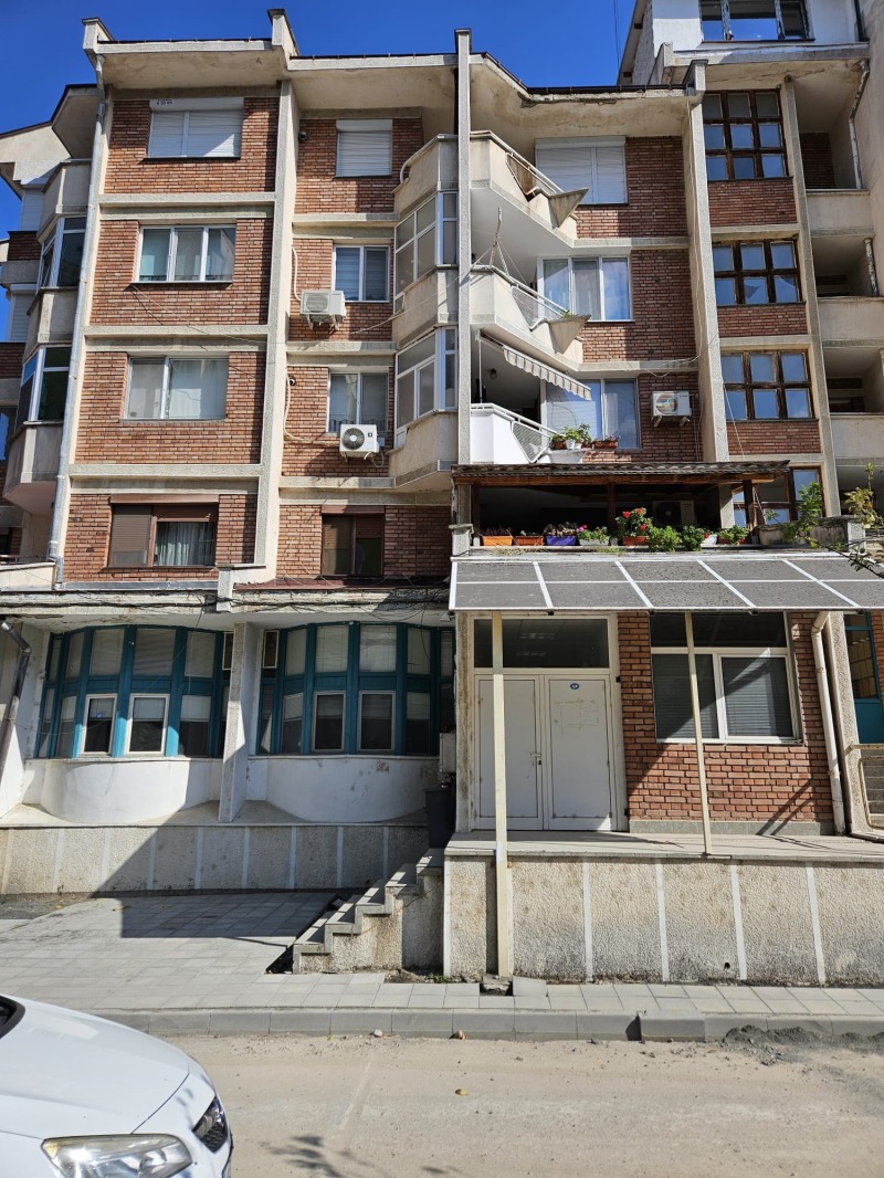 Дава под наем  Пром. помещение град Кърджали , Възрожденци , 130 кв.м | 25871073