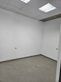 Под наем ПРОМ. ПОМЕЩЕНИЕ, град Кърджали, Възрожденци • 650 лв. / 332.34 € • 24724138 4