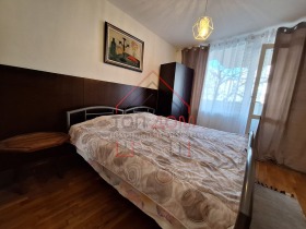 1 Schlafzimmer Sportna zala, Warna 3