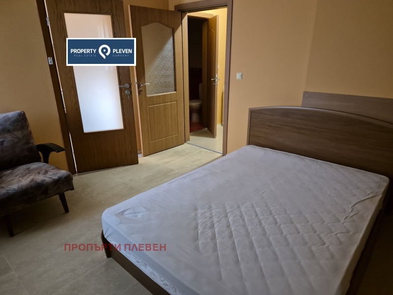 De inchiriat  Studio Pleven , Șiroc țentâr , 40 mp | 93168490