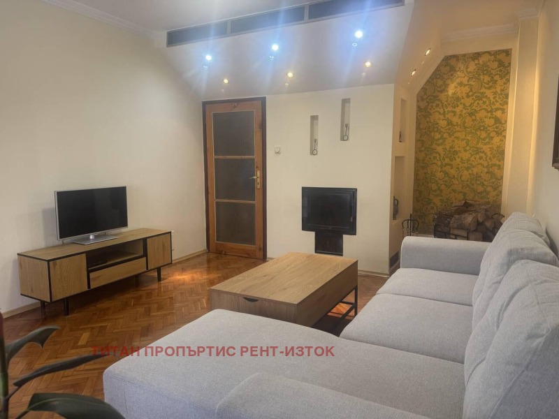 Дава под наем 3-СТАЕН, гр. Бургас, Възраждане