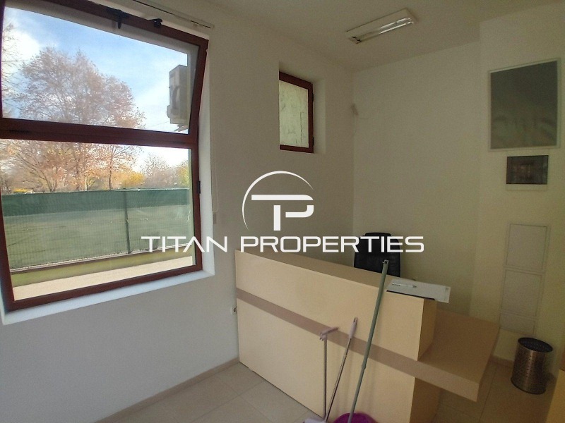 Дава под наем ОФИС, гр. Пловдив, Христо Смирненски, снимка 3 - Офиси - 52551196