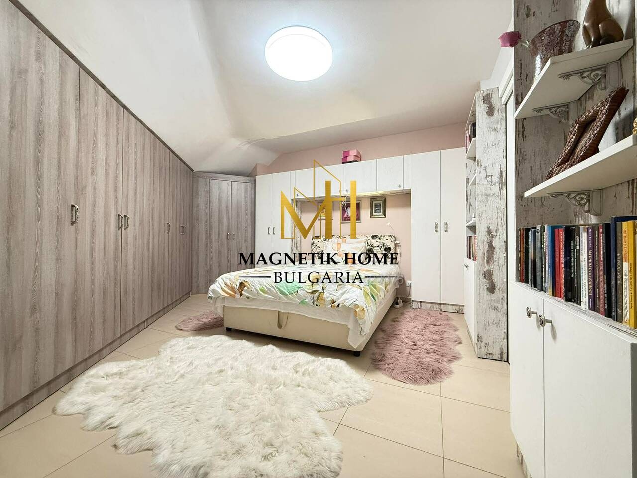 Дава под наем 2-СТАЕН, гр. Бургас, Център, снимка 4 - Апартаменти - 54002191