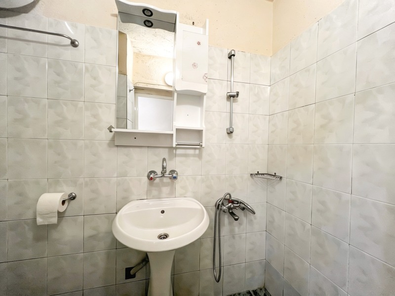 Дава под наем 2-СТАЕН, гр. София, Оборище, снимка 12 - Апартаменти - 53294569