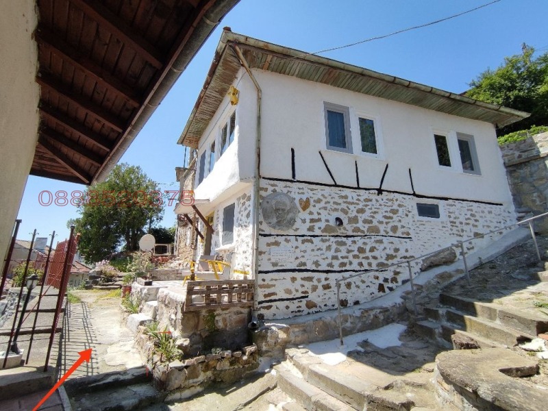 Дава под наем КЪЩА, гр. Велико Търново, Варуша, снимка 13 - Къщи - 53080577