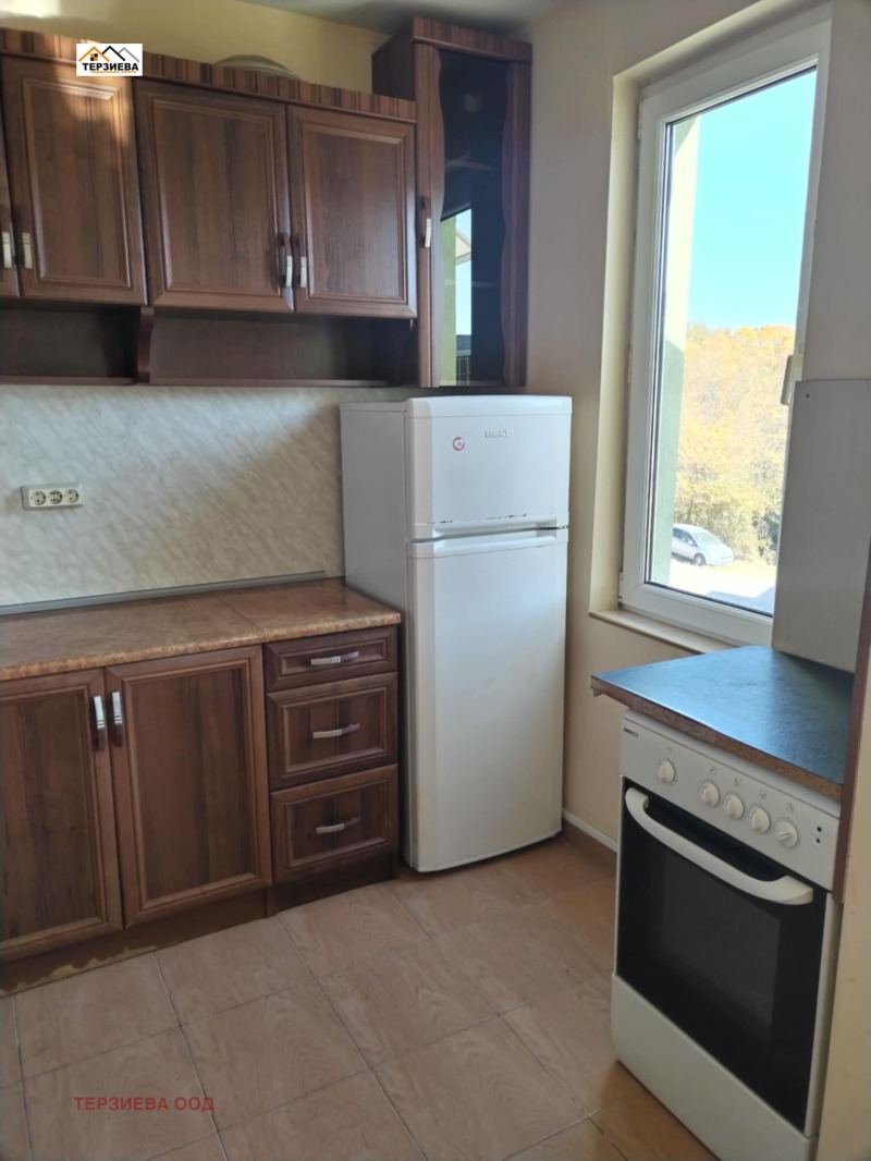 For Rent  1 bedroom Stara Zagora , Zheleznik - iztok , 70 sq.m | 93393913 - image [2]