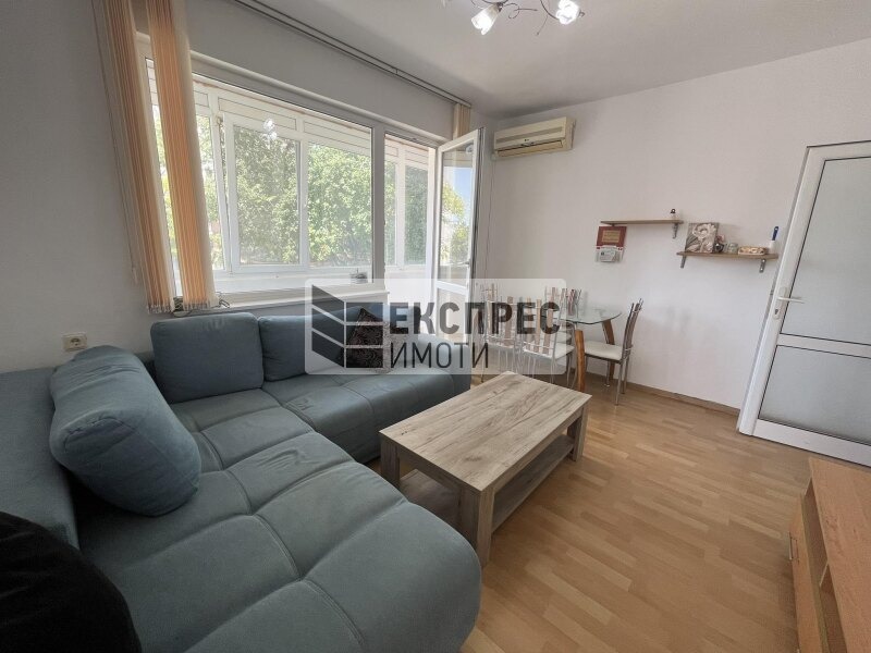 De inchiriat  2 dormitoare Varna , Colhozen pazar , 80 mp | 85453492