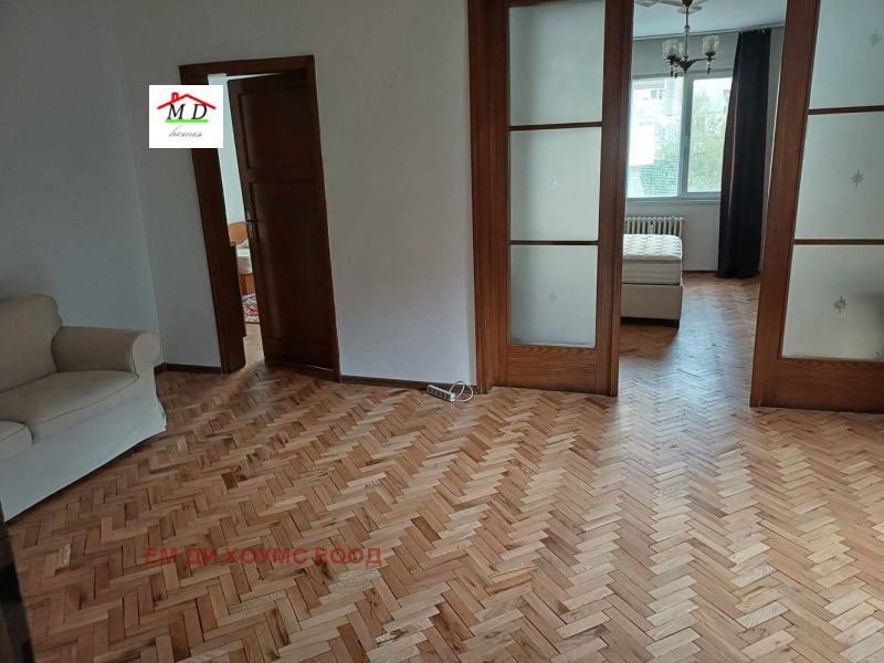 De inchiriat  2 dormitoare Sofia , Țentâr , 100 mp | 23751848 - imagine [5]