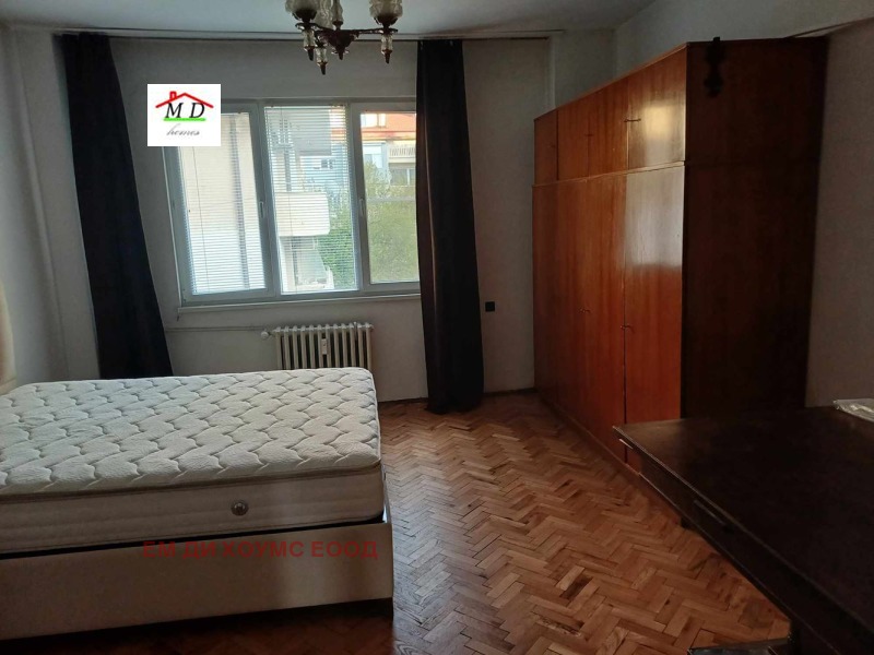 De inchiriat  2 dormitoare Sofia , Țentâr , 100 mp | 23751848 - imagine [7]