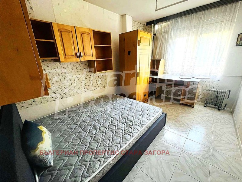 Kiadó  3 hálószobás Stara Zagora , Centar , 100 négyzetméter | 16265096 - kép [3]
