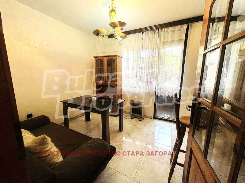 Kiadó  3 hálószobás Stara Zagora , Centar , 100 négyzetméter | 16265096 - kép [2]