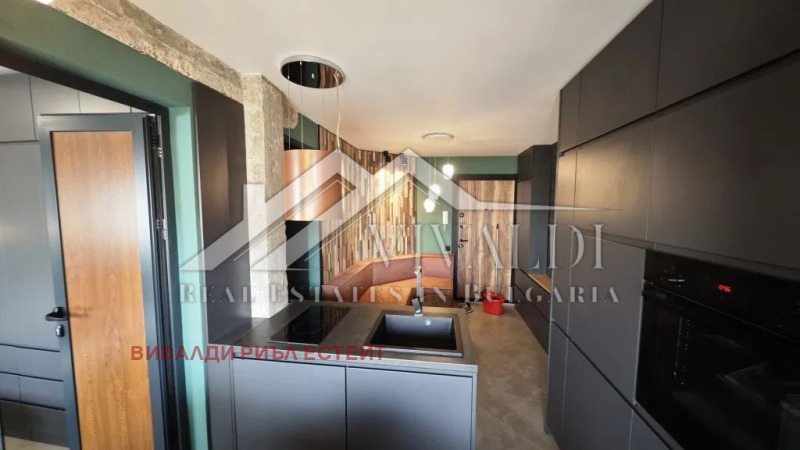 Дава под Наем 2-СТАЕН в град Варна, Колхозен пазар - 650 кв.м / 650 € » 1 271.29 лв., ВИВАЛДИ РИЪЛ ЕСТЕЙТ