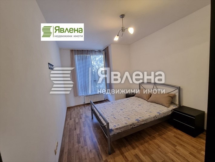 Zu vermieten  2 Schlafzimmer Sofia , Zentar , 96 qm | 76506023 - Bild [4]