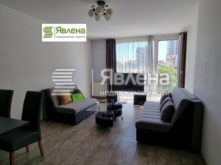 Zu vermieten  2 Schlafzimmer Sofia , Zentar , 96 qm | 76506023