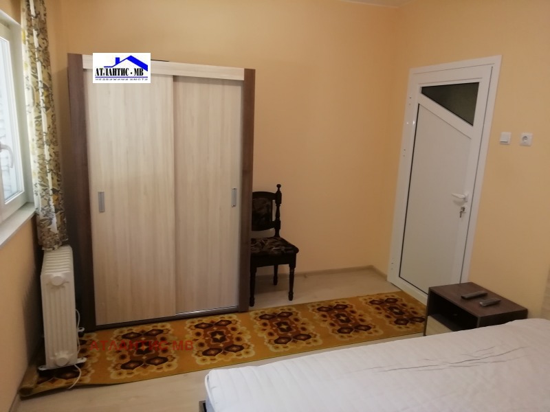 De inchiriat  1 dormitor Varna , Țentâr , 60 mp | 84436013 - imagine [5]