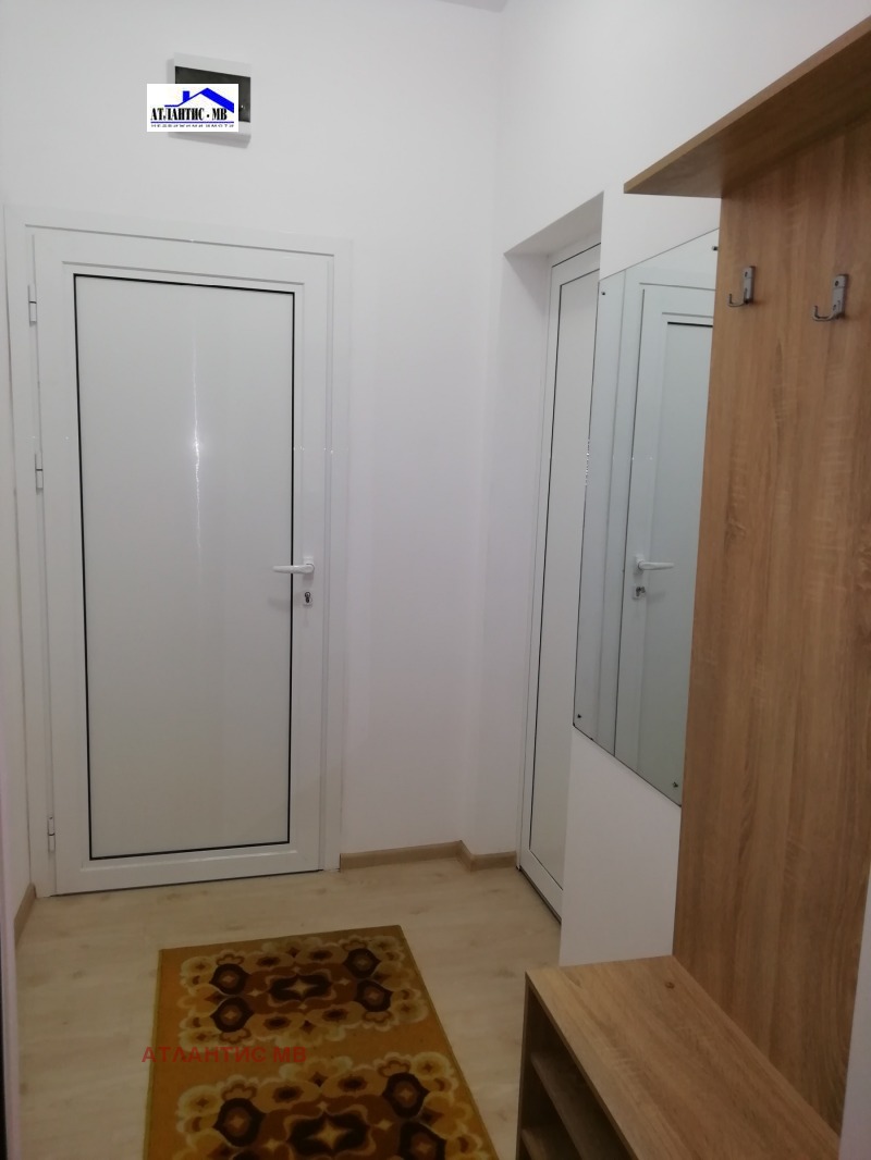 De inchiriat  1 dormitor Varna , Țentâr , 60 mp | 84436013 - imagine [10]