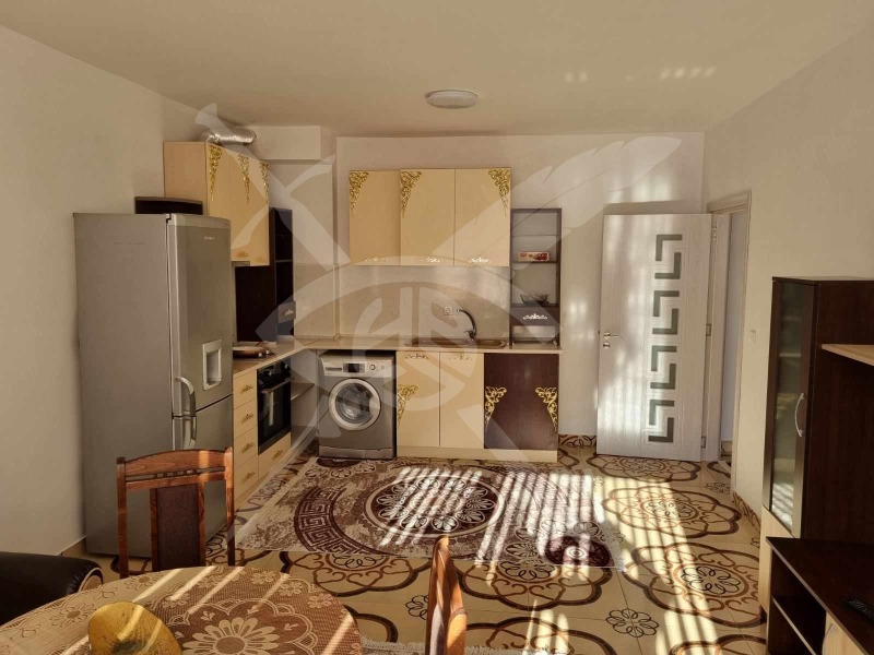 Издаје се  1 спаваћа соба Варна , Галата , 61 м2 | 31259968