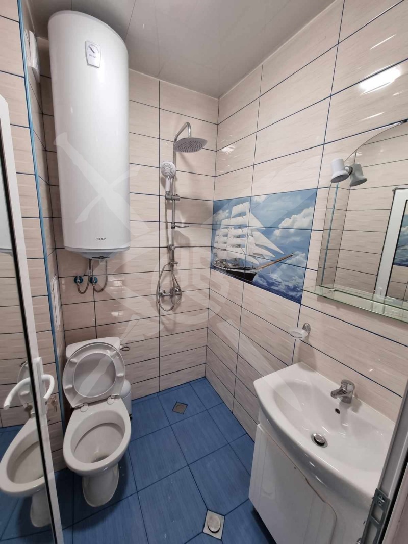 Издаје се  1 спаваћа соба Варна , Галата , 61 м2 | 31259968 - слика [4]