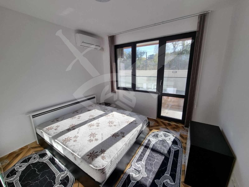 Издаје се  1 спаваћа соба Варна , Галата , 61 м2 | 31259968 - слика [3]