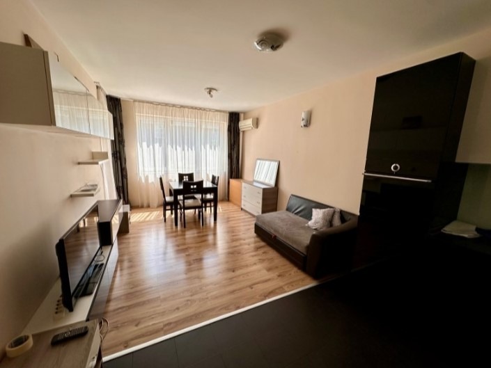 Издаје се  1 спаваћа соба Софија , Красно село , 62 м2 | 56792026 - слика [2]
