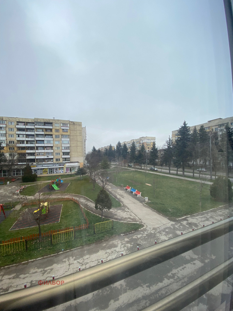 Дава под наем 2-СТАЕН, гр. Перник, Изток, снимка 4 - Апартаменти - 53053635