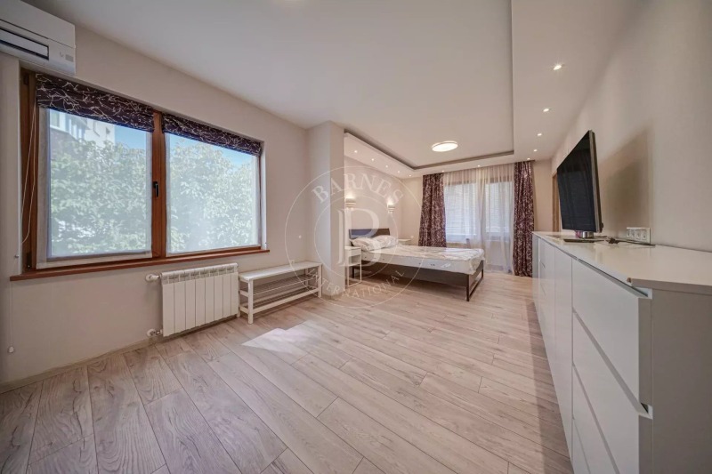 Do wynajęcia  3+ sypialni Sofia , Lozenec , 250 mkw | 11331951 - obraz [11]