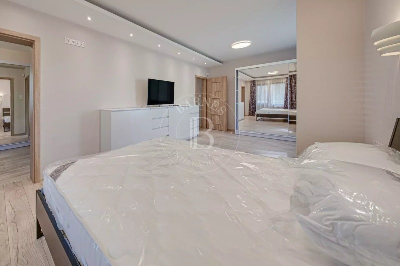 Do wynajęcia  3+ sypialni Sofia , Lozenec , 250 mkw | 11331951 - obraz [14]