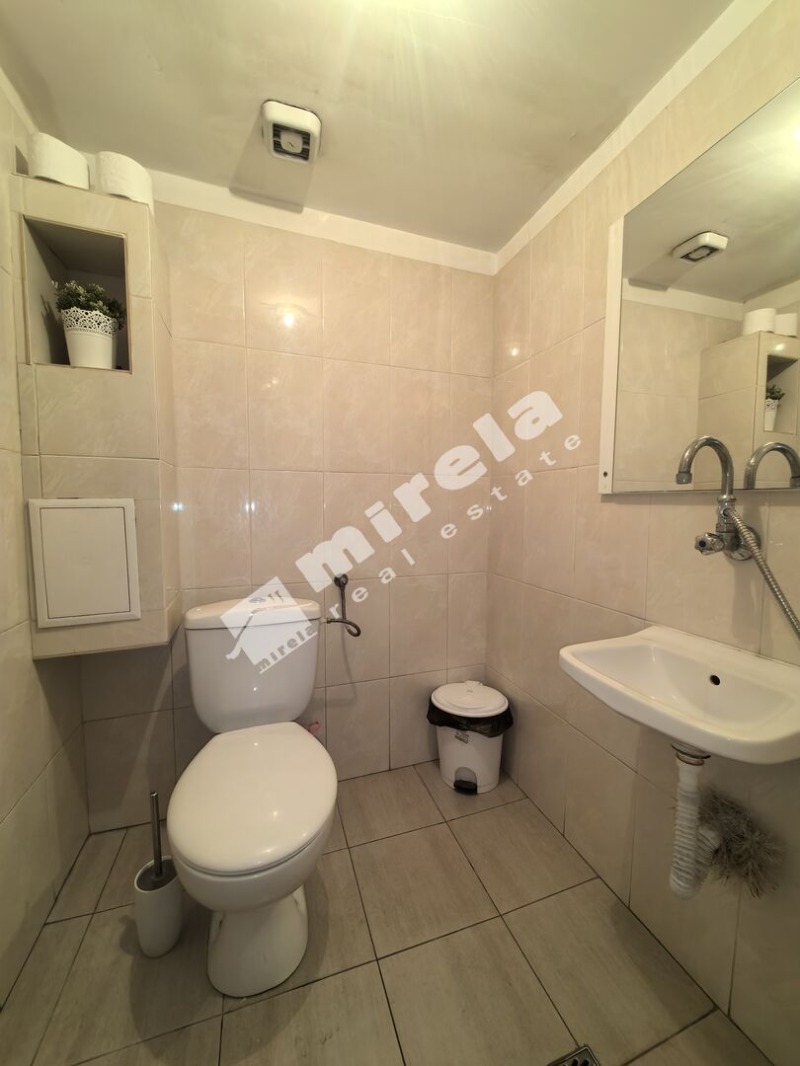 В аренду  Офис Ямбол , Център , 94 кв.м | 89433677 - изображение [8]