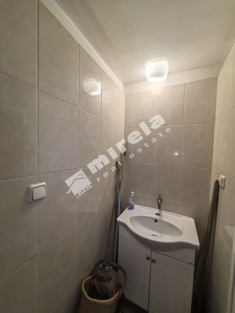 В аренду  Офис Ямбол , Център , 94 кв.м | 89433677 - изображение [9]